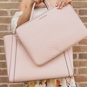 Exclusive Michael Kors Kali Large Shoulder Tote with Laptop Case in Powder Blush